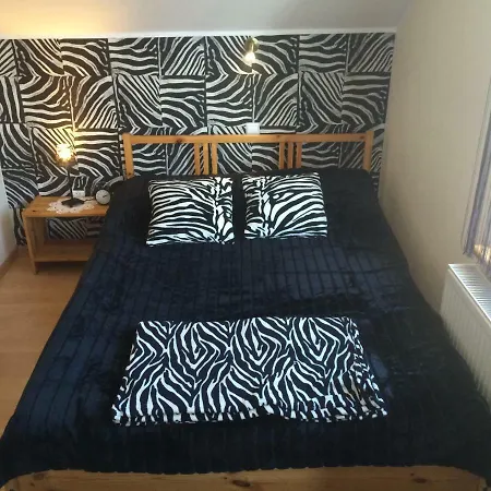 Goscinne Martika 홈스테이